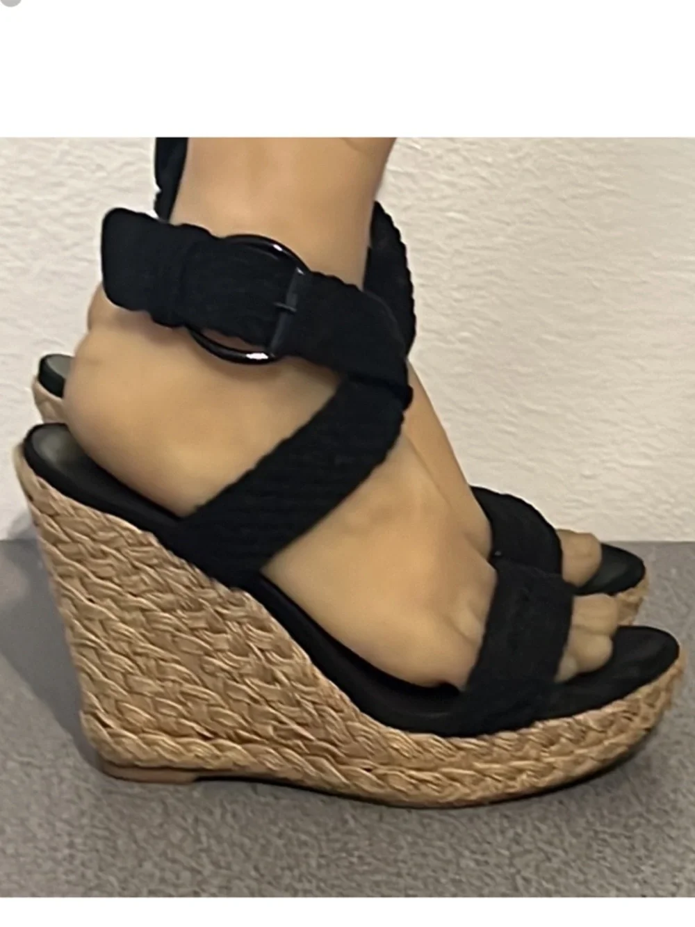 Authentic Stuart Weitzman luxury designer black wedge espadrilles sandals sz 9